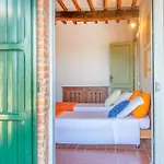 2 Bedroom Stunning In Apartament *
