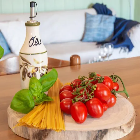 Apartamento 2 Bedroom Stunning In *