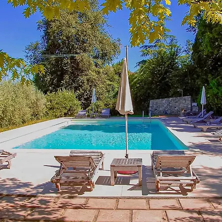 2 Bedroom Stunning In Apartamento *